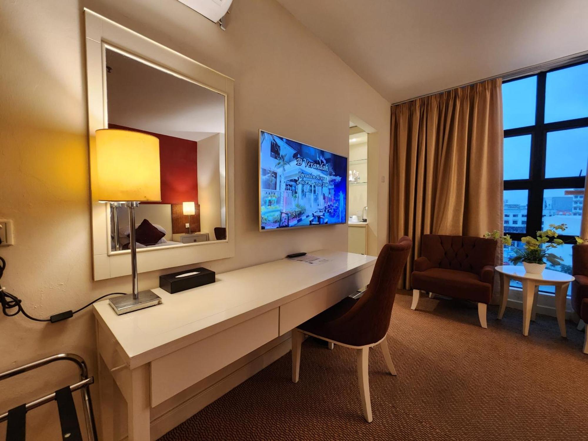 קואלה טרנגאנו The Grand Puteri Hotel מראה חיצוני תמונה