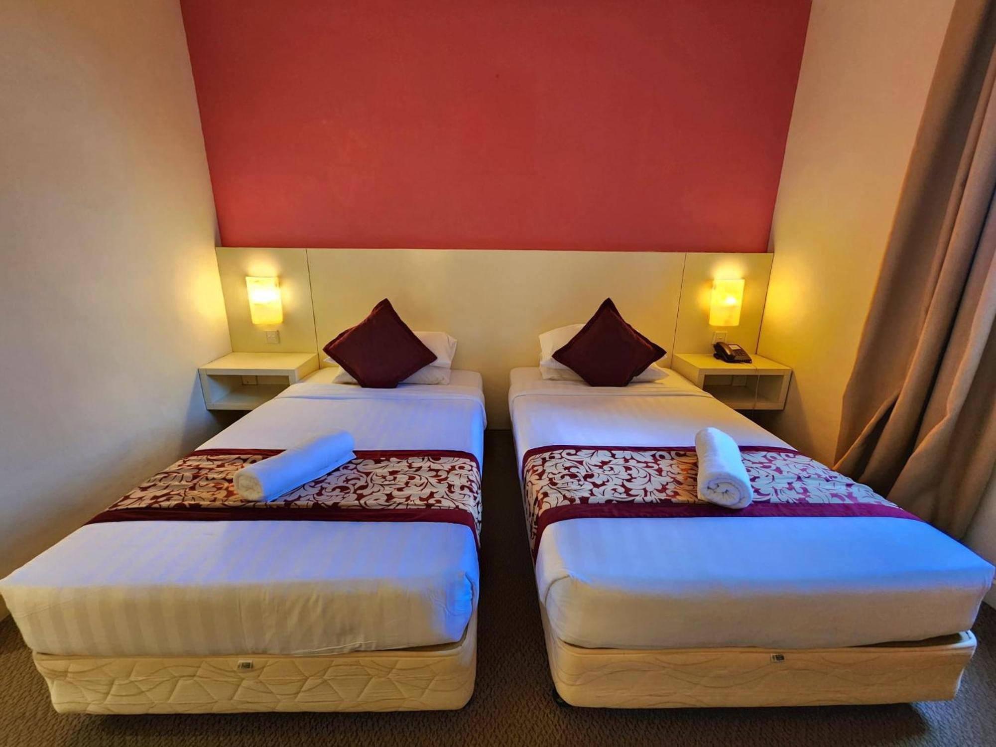 קואלה טרנגאנו The Grand Puteri Hotel מראה חיצוני תמונה