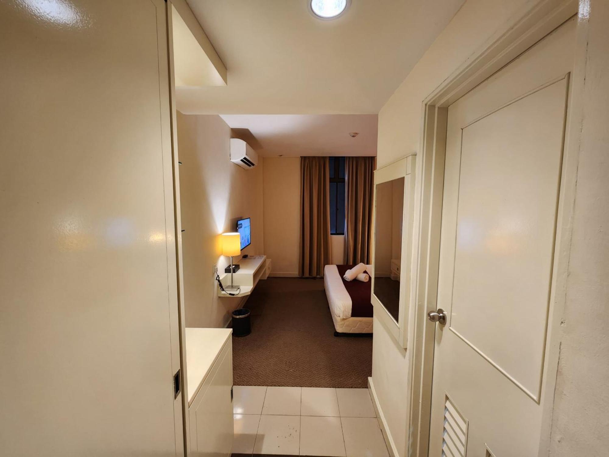קואלה טרנגאנו The Grand Puteri Hotel מראה חיצוני תמונה