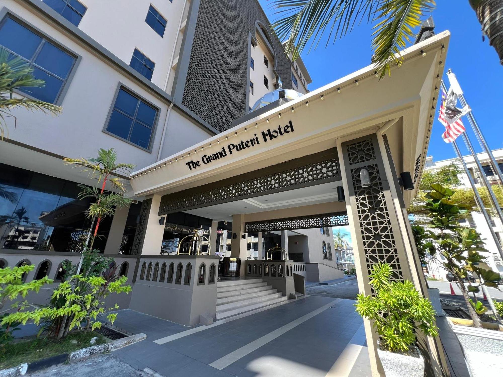 קואלה טרנגאנו The Grand Puteri Hotel מראה חיצוני תמונה