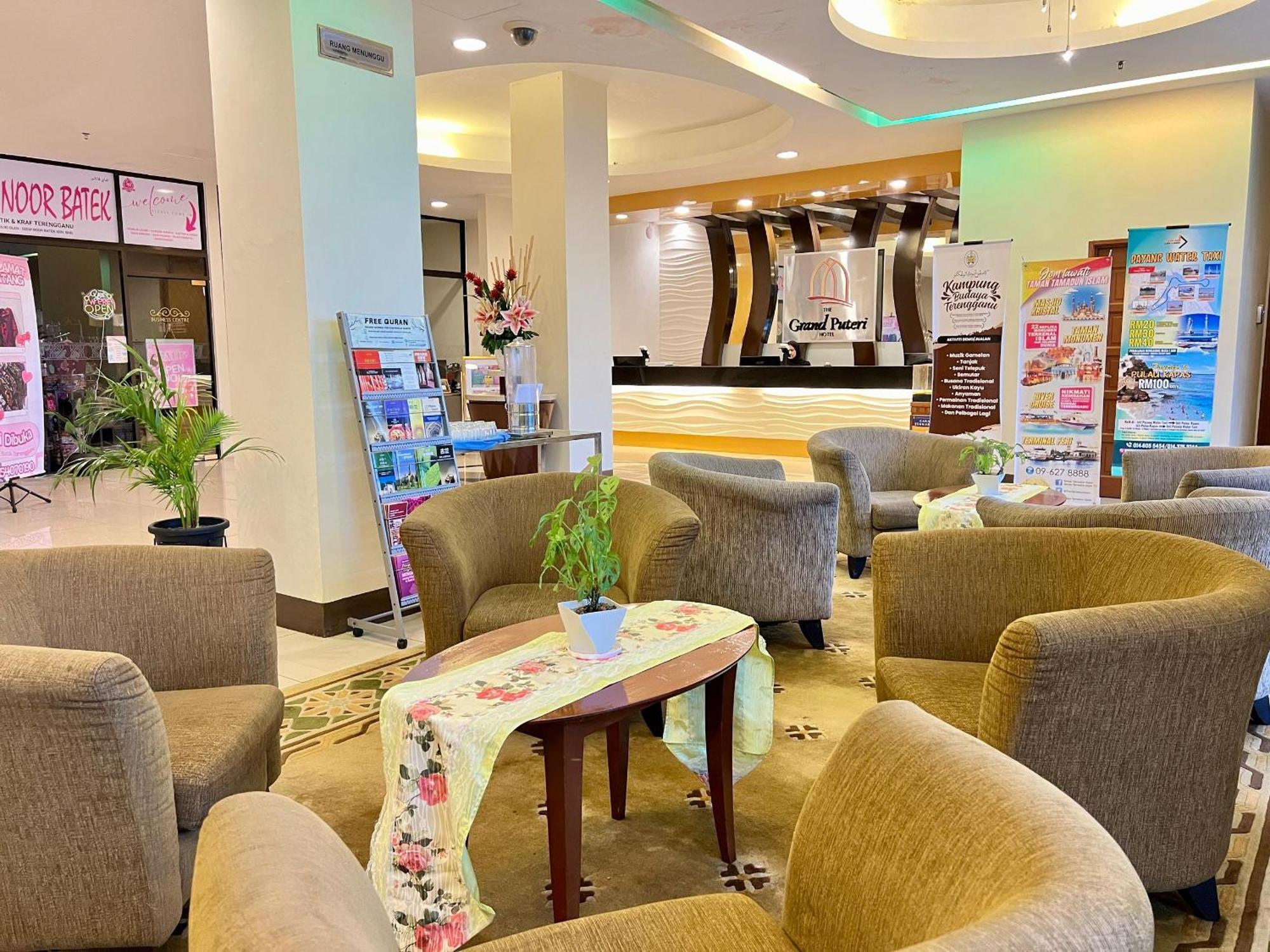 קואלה טרנגאנו The Grand Puteri Hotel מראה חיצוני תמונה