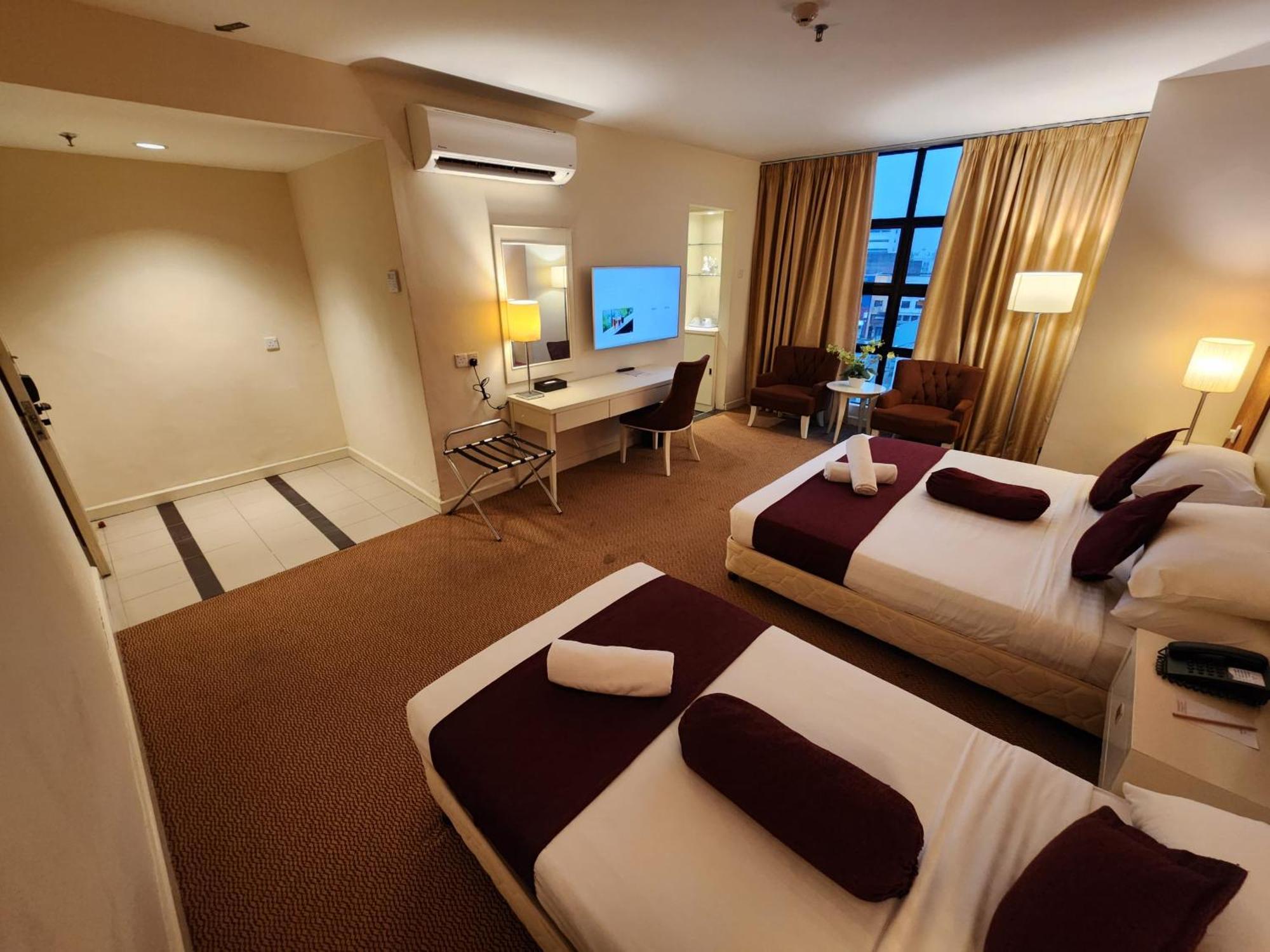 קואלה טרנגאנו The Grand Puteri Hotel מראה חיצוני תמונה
