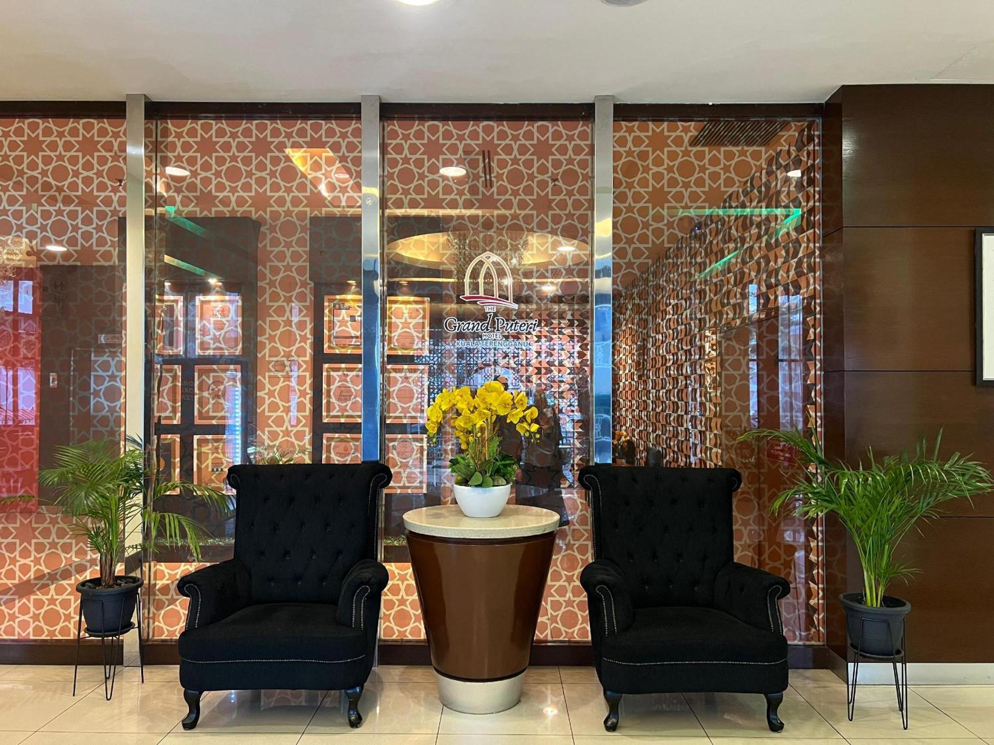 קואלה טרנגאנו The Grand Puteri Hotel מראה חיצוני תמונה