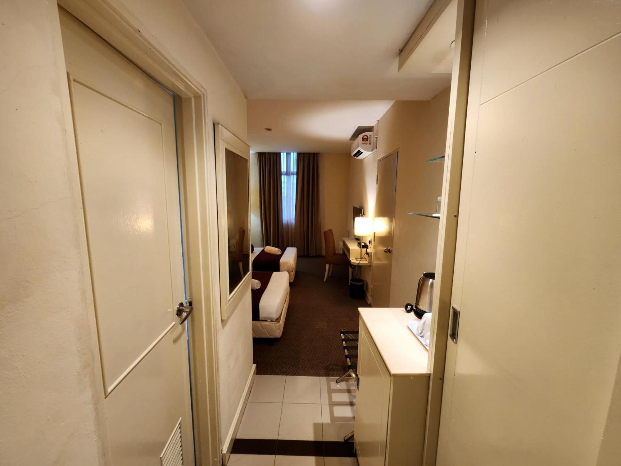 קואלה טרנגאנו The Grand Puteri Hotel מראה חיצוני תמונה